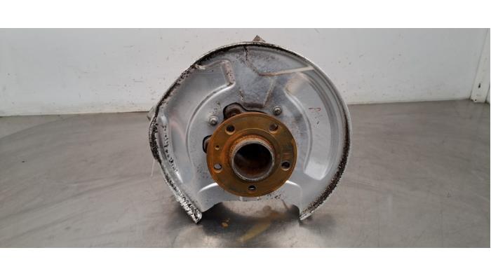 Fusee rechts-achter Volvo XC60