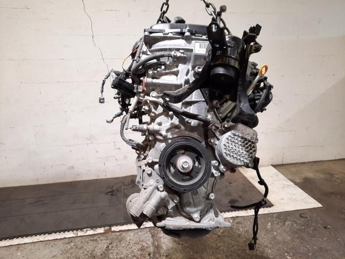 Motor Toyota Corolla