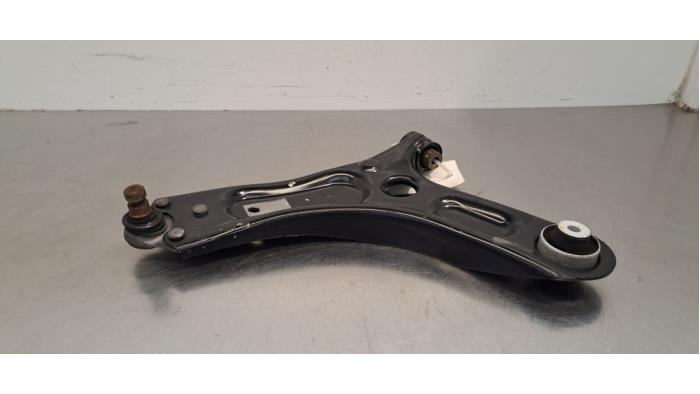 Bras de suspension avant gauche Citroen C3