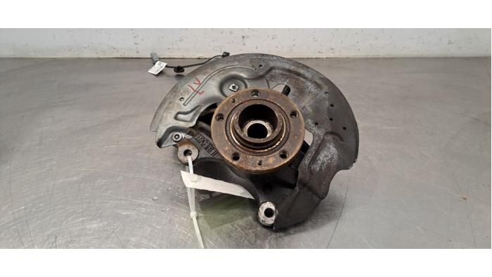 Fusee links-voor Citroen C5-X