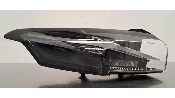Feu arrière gauche Peugeot 308