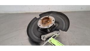 Gebruikte Asschenkel rechts-achter Peugeot 308 (F3/FB/FH/FM/FP) e-308 54 kWh Prijs € 66,55 Inclusief btw aangeboden door Autohandel Didier