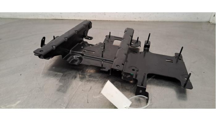 Barre transversale avant Peugeot 308 Barre transversale avant Peugeot 308