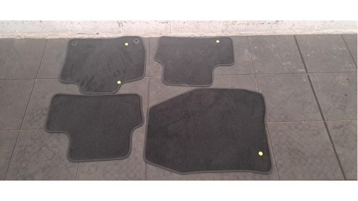 Matten Set DS Automobiles DS4