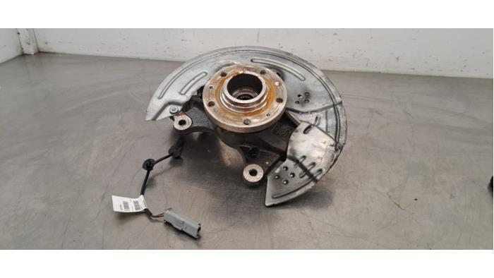 Fusee links-voor DS Automobiles DS4