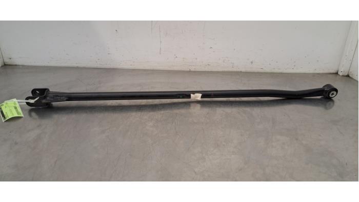 Draagbalk achter DS Automobiles DS4