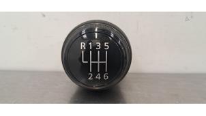 Gebruikte Pookknop Dacia Duster (SR) Prijs € 18,15 Inclusief btw aangeboden door Autohandel Didier