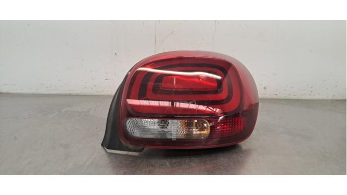 Правий задній ліхтар Citroen C3