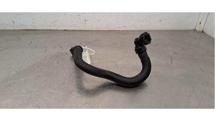 Tuyau radiateur Peugeot 3008 Tuyau radiateur Peugeot 3008