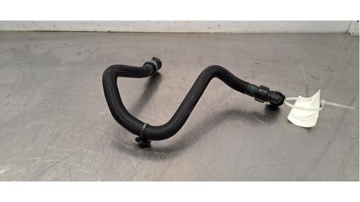 Tuyau radiateur Peugeot 3008 Tuyau radiateur Peugeot 3008