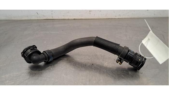 Tuyau radiateur Peugeot 3008 Tuyau radiateur Peugeot 3008