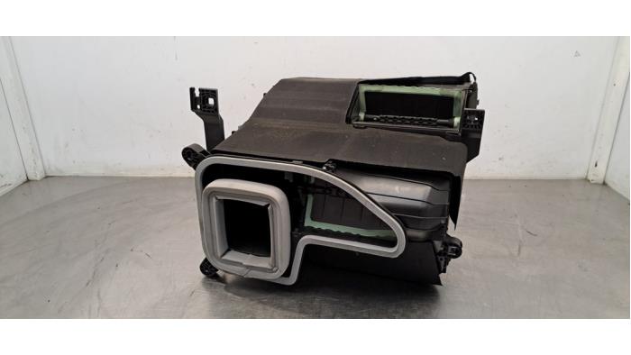 Cuerpo de calefactor Skoda Enyaq IV