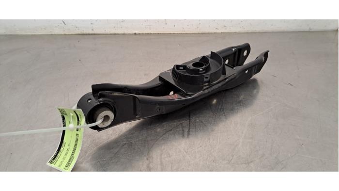 Bras de suspension arrière gauche Skoda Enyaq IV Bras de suspension arrière gauche Skoda Enyaq IV