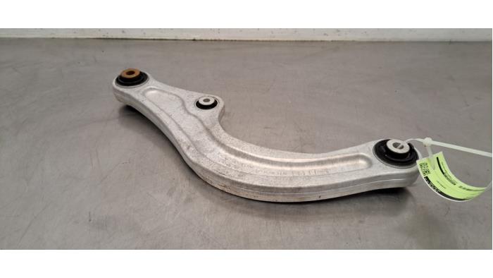 Bras de suspension arrière gauche Skoda Enyaq IV Bras de suspension arrière gauche Skoda Enyaq IV