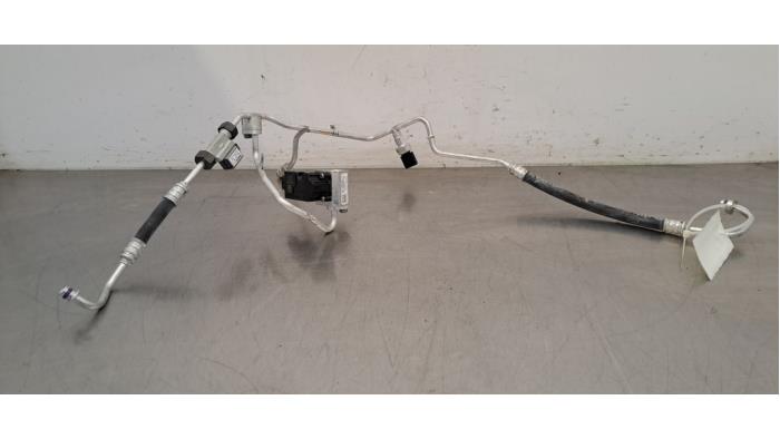 Tuyau clim Skoda Enyaq IV Tuyau clim Skoda Enyaq IV