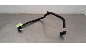 Gebruikte Koelwaterslang Peugeot 3008 III e-3008 Prijs € 36,30 Inclusief btw aangeboden door Autohandel Didier