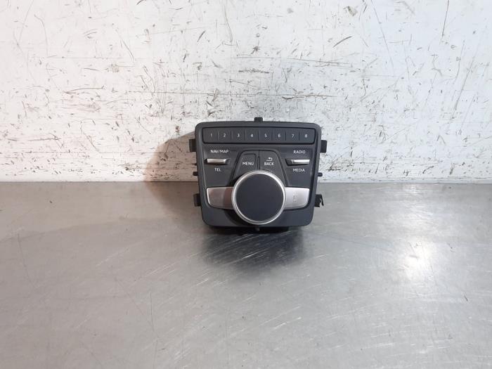 Navigation control panel Audi A4