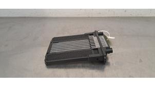 Gebruikte Kachel Verwarmingselement Landrover Range Rover Evoque (LVJ/LVS) 2.0 D 150 16V Prijs € 102,85 Inclusief btw aangeboden door Autohandel Didier