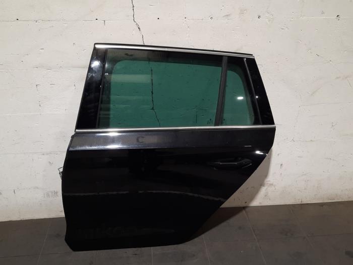 Portier 4Deurs links-achter Skoda Octavia
