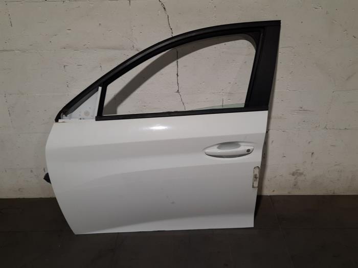 Portière 4portes avant gauche Peugeot 208