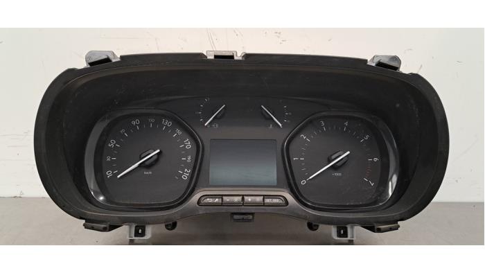 Kilometerteller KM Opel Vivaro