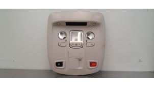 Gebruikte Binnenverlichting voor Opel Vivaro 2.0 CDTI 150 Prijs € 60,50 Inclusief btw aangeboden door Autohandel Didier