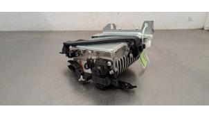 Gebruikte Central electronic module Mazda CX-30 (DM) 2.0 e-SkyActiv-G 122 16V Prijs € 332,75 Inclusief btw aangeboden door Autohandel Didier