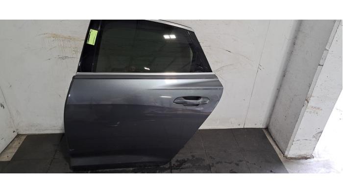 Drzwi lewe tylne wersja 4-drzwiowa Audi A6