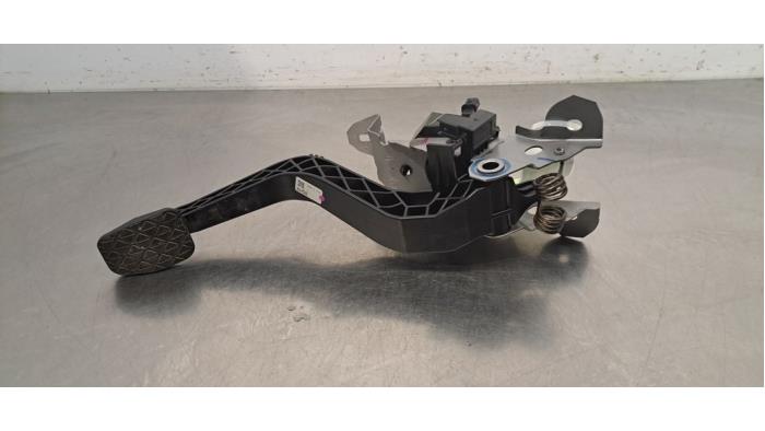 Pedal de embrague Mazda CX-30