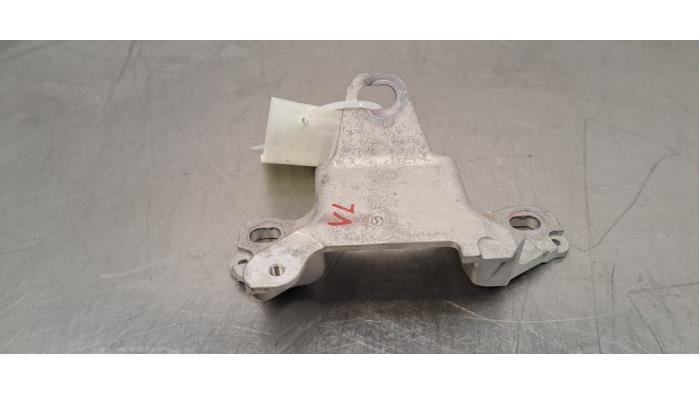 Support moteur Mazda CX-30