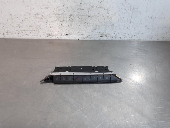 Panic lighting switch Skoda Octavia Panic lighting switch Skoda Octavia