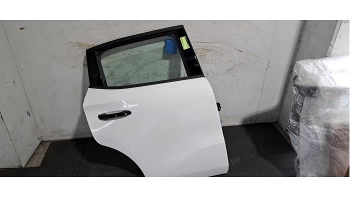 Portier 4Deurs rechts-achter Citroen C3