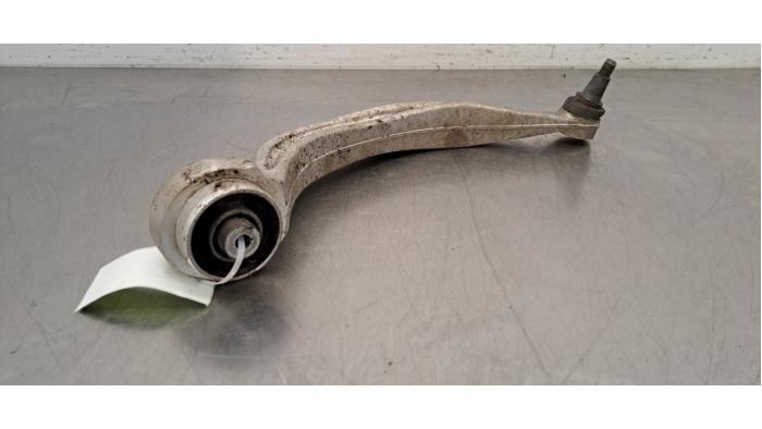 Bras de suspension avant gauche Audi A6 Bras de suspension avant gauche Audi A6