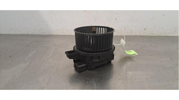 Kachel Ventilatiemotor Audi A6 Kachel Ventilatiemotor Audi A6
