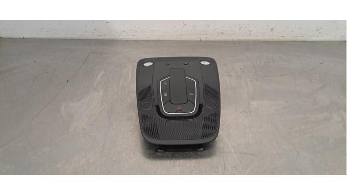 Eclairage intérieur avant Audi A6