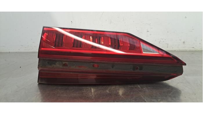 Feu arrière droit Audi A6