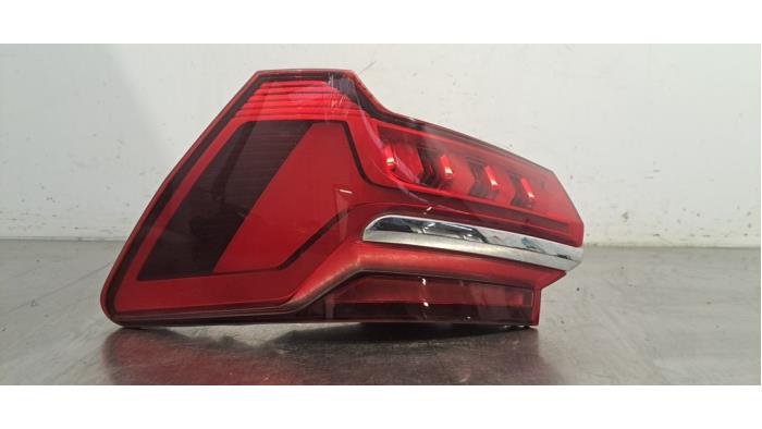 Feu arrière droit Audi A6