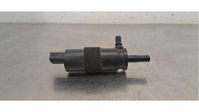 Ruitensproeierpomp voor Audi A6 Ruitensproeierpomp voor Audi A6