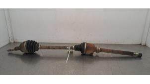 Gebruikte Aandrijfas rechts-voor Peugeot Boxer (U9) 2.2 Blue HDi 120 Prijs € 133,10 Inclusief btw aangeboden door Autohandel Didier