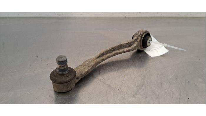 Bras de suspension avant gauche Audi A6 Bras de suspension avant gauche Audi A6