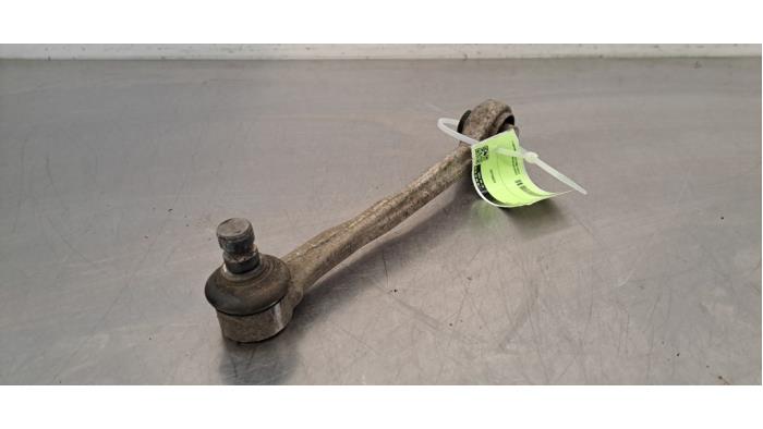 Bras de suspension avant gauche Audi A6 Bras de suspension avant gauche Audi A6