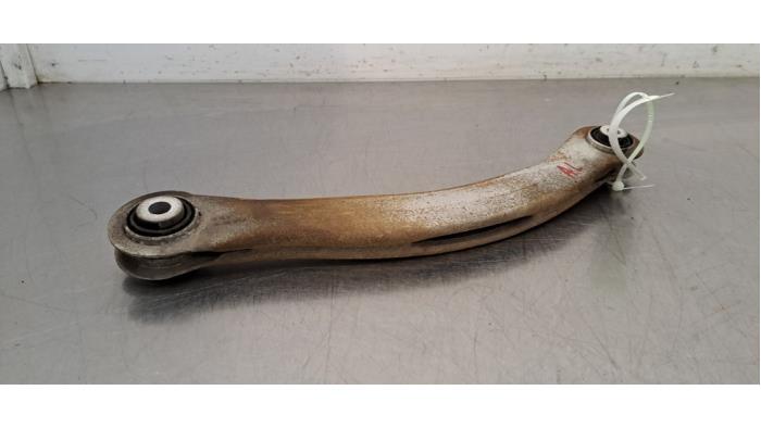 Bras de suspension arrière gauche Audi A6 Bras de suspension arrière gauche Audi A6