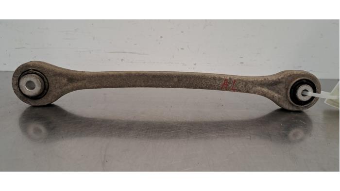 Bras de suspension arrière gauche Audi A6 Bras de suspension arrière gauche Audi A6