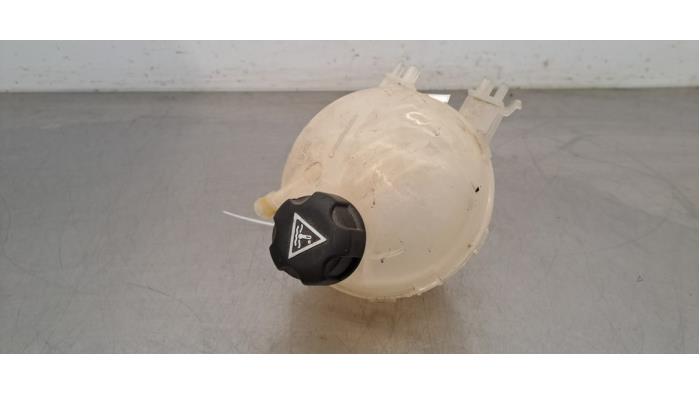 Réservoir d&#039;expansion Citroen Jumpy