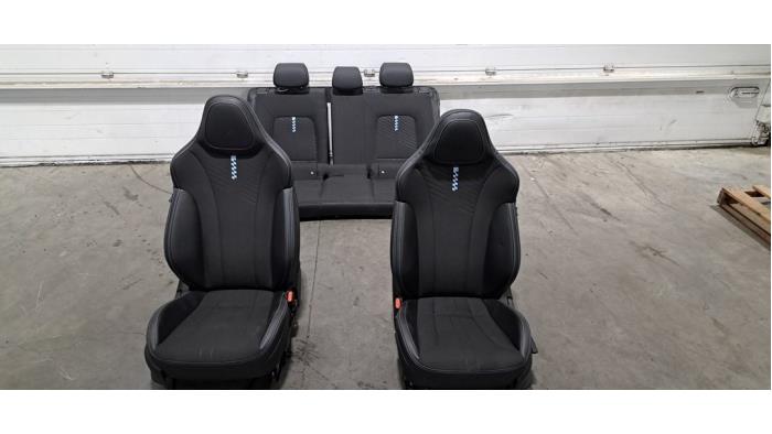 Bekleding Set (compleet) Hyundai I20 Bekleding Set (compleet) Hyundai I20