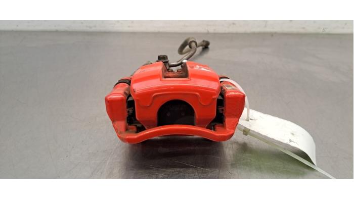 Pinza de freno derecha detrás Hyundai I20 Pinza de freno derecha detrás Hyundai I20