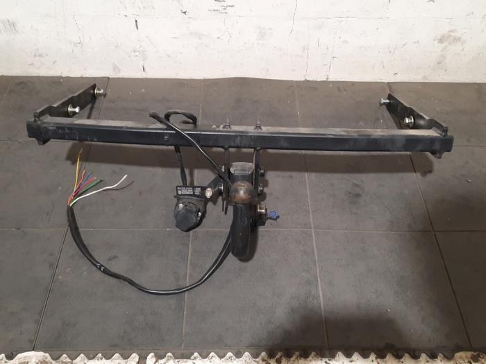 Crochet d'attelage Audi A7 Crochet d'attelage Audi A7