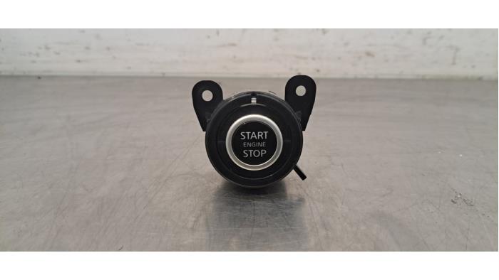 Start/Stop schakelaar Nissan Qashqai Start/Stop schakelaar Nissan Qashqai