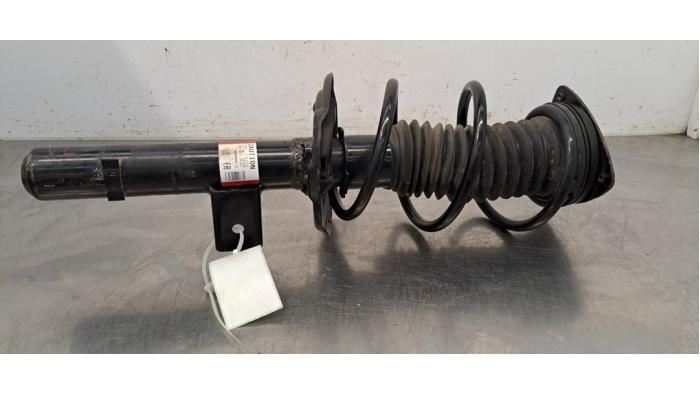 Fronts shock absorber, left Nissan Qashqai