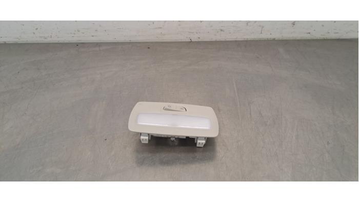 Eclairage intérieur avant Renault Express